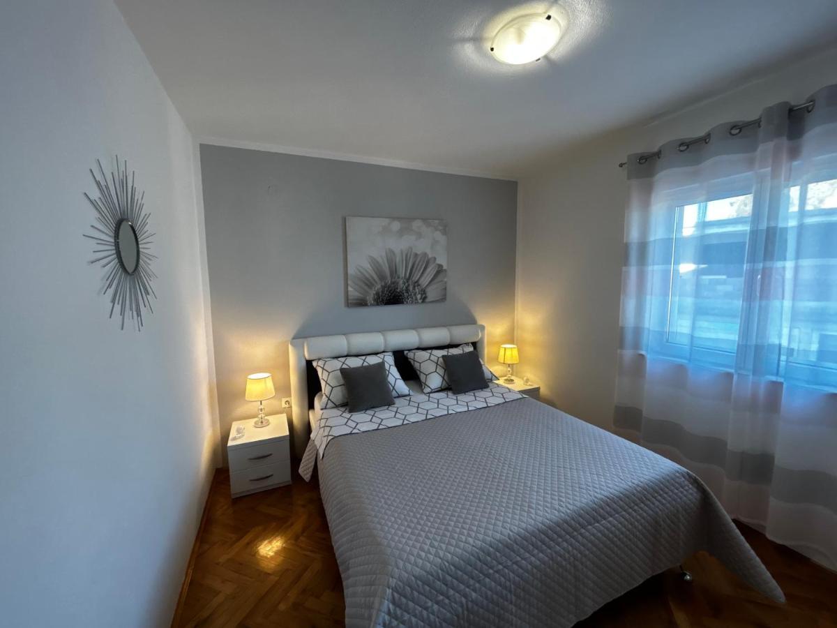 Apartment One Спліт Екстер'єр фото