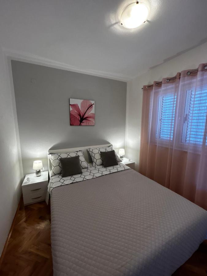 Apartment One Спліт Екстер'єр фото