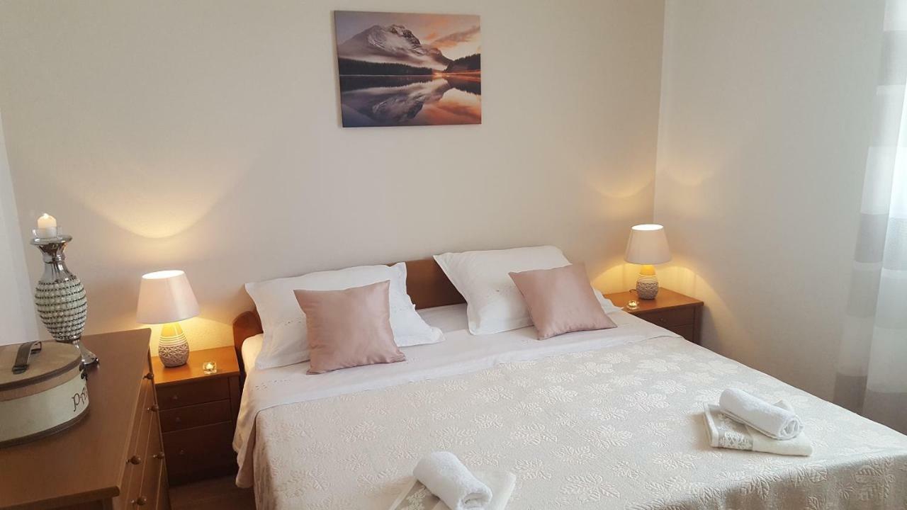 Apartment One Спліт Екстер'єр фото